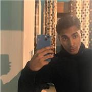 Studente presso il corso nelle arti dello spettacolo recitazione cinematografica